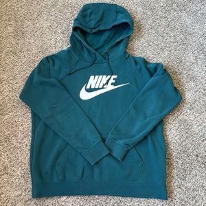 Women’s Nike Sweatshirt